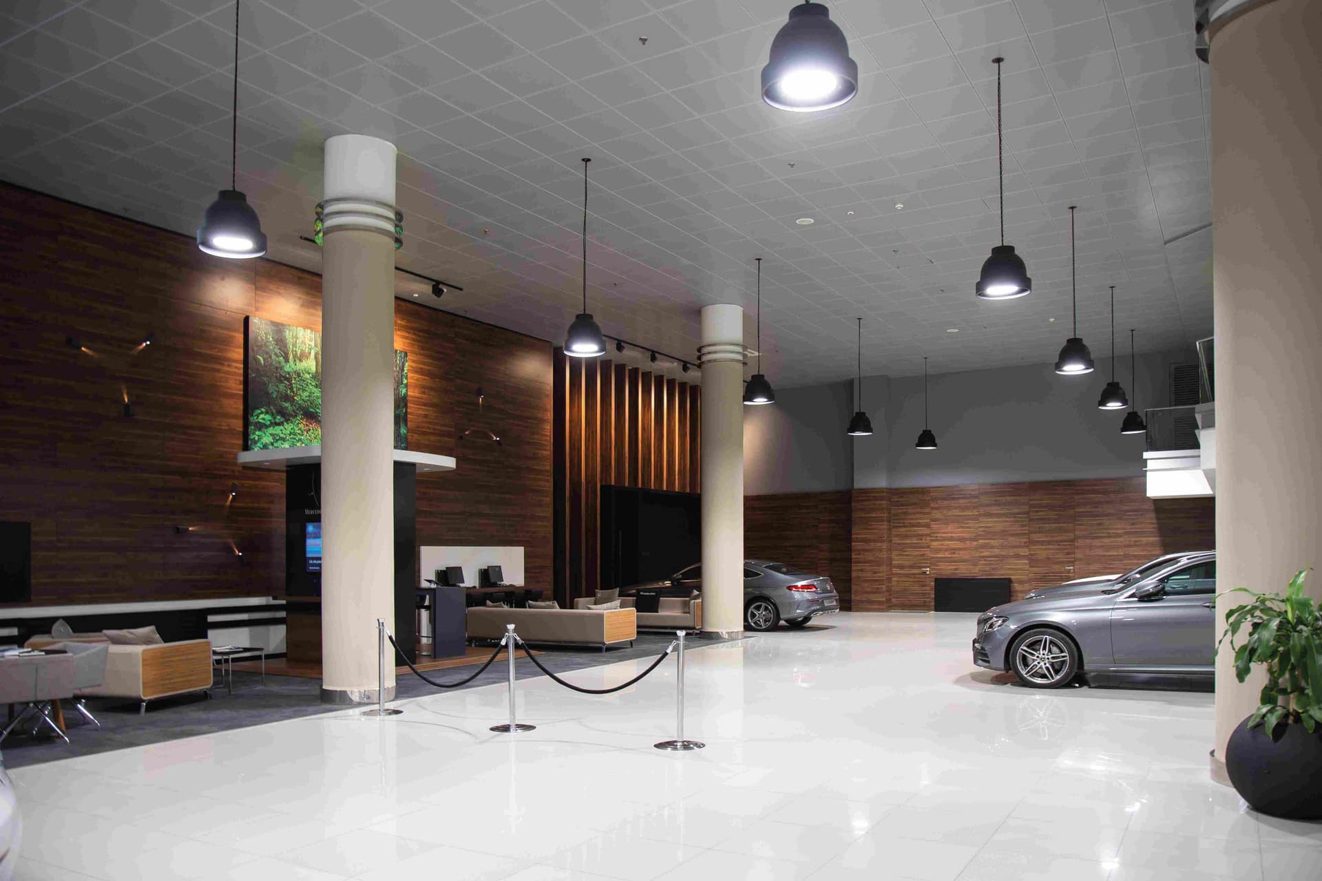 Hat Automotive